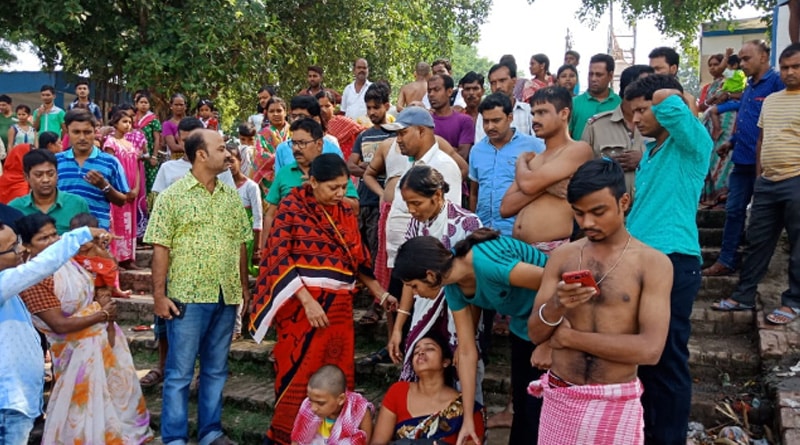 নবমী পুজোর আগে গঙ্গাস্নানে গিয়ে তলিয়ে গেলেন যুবক