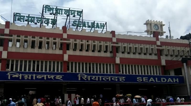 Kolkata: Fire breaks out in Sealdah station