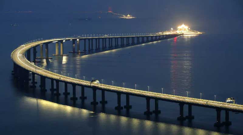 খুলল বিশ্বের দীর্ঘতম সেতু, তিন ঘণ্টার পথ যাওয়া যাবে ৩০ মিনিটেই