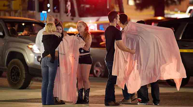 Shootout in US, 12 dead 
