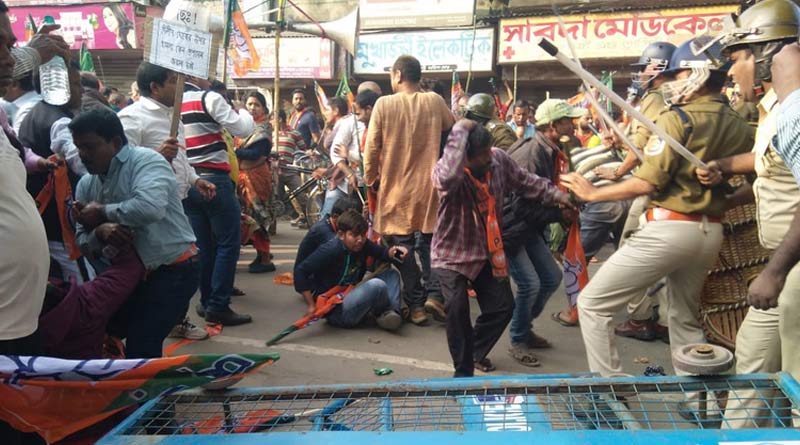 পুলিশকে লক্ষ্য করে ইটবৃষ্টি, বিজেপির আইন অমান্যকে ঘিরে রণক্ষেত্র বসিরহাট