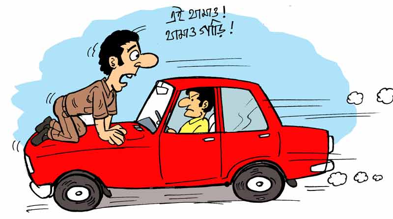 রং রুটে গাড়ি চালানোয় বাধা, ট্রাফিক কনস্টেবলকে বনেটে তুলে পালাল চালক