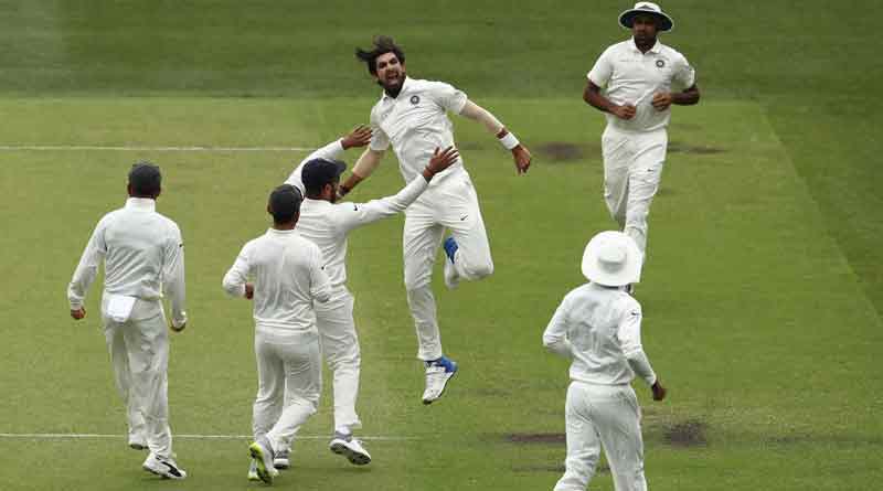 অশ্বিন ম্যাজিকে কাত অস্ট্রেলিয়া, দ্বিতীয় দিনে চালকের আসনে ভারত