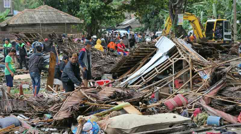 Reason Tsunami strikes Indonesia 