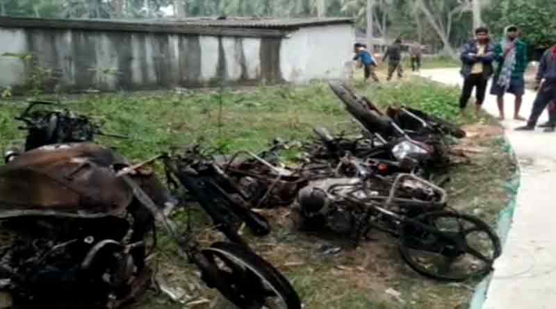 রাজনৈতিক সংঘর্ষে গুলি-বোমা, উত্তপ্ত ময়নায় পুড়ল পুলিশের গাড়ি