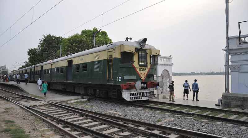 Kolkata circular rail service disrupted 