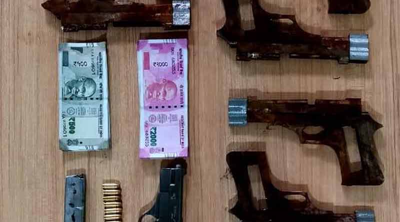 STF arrest eight arm dealers in Kolkata 
