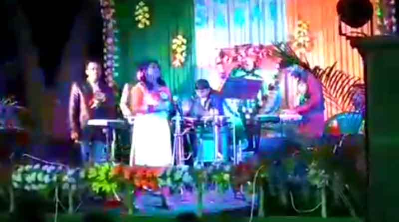 নেতাজি জন্মজয়ন্তীর অনুষ্ঠানে চটুল গান, ভাইরাল ভিডিও