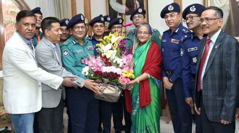 দুর্নীতিমুক্ত প্রশাসন, বেকারত্ব কমানো হাসিনার নয়া চ্যালেঞ্জ