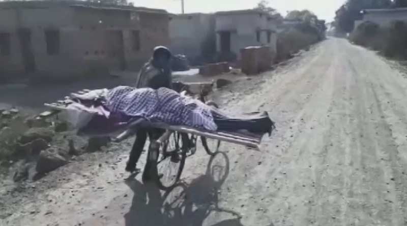 Odisha boy carries dead mother on cycle