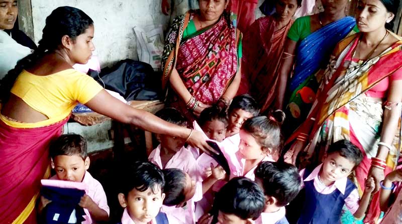 দেড় বছর ধরে গরহাজির, বাড়ি বসেই ভাতা পাচ্ছেন অঙ্গনওয়াড়ি সহায়িকারা