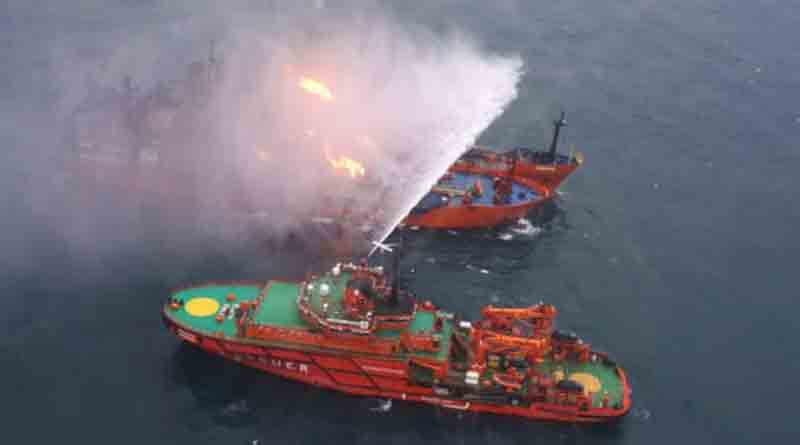Ships on fire in Black sea,Russia