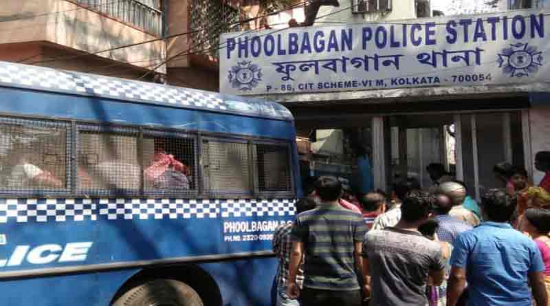 শিশুচোর সন্দেহে ব্যক্তিকে গণপ্রহার, কাঁকুড়গাছিতে গ্রেপ্তার ১৭