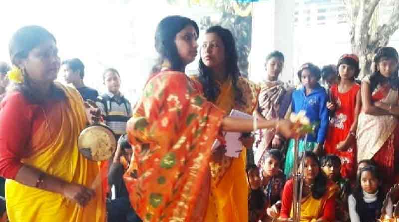 বাণীবন্দনা হবে ‘দিদিমণি’দের হাত ধরেই, জলপাইগুড়ির স্কুলের অগ্রণী পদক্ষেপ