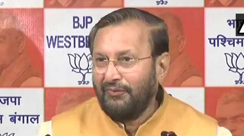 ‘রাজ্যে জরুরি অবস্থা চলছে’, মুখ্যমন্ত্রীকে আক্রমণ প্রকাশ জাভড়েকরের