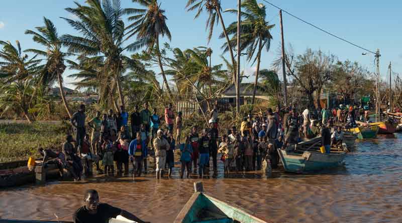 Cyclone and floods killed at least 732 people in southern Africa.
