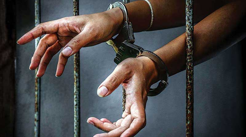 Two Pakistan-backed drug smugglers have been arrested in Tarn Taran। Sangbad Pratidin