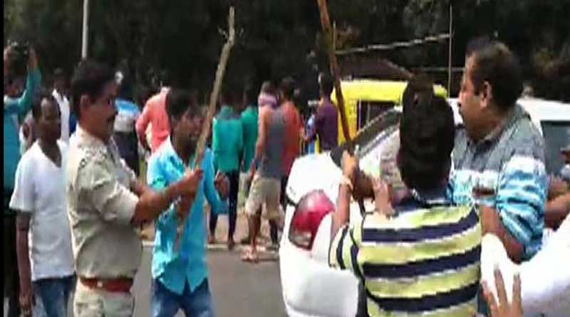 নয়া রুট নিয়ে বিবাদ, অটো ও যাত্রীবাহী গাড়ির চালকদের সংঘর্ষে রণক্ষেত্র খড়দহ