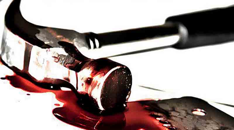 দাম্পত্য কলহের জেরে স্ত্রী’কে আঘাত, তিনি বাঁচলেও আত্মঘাতী স্বামী