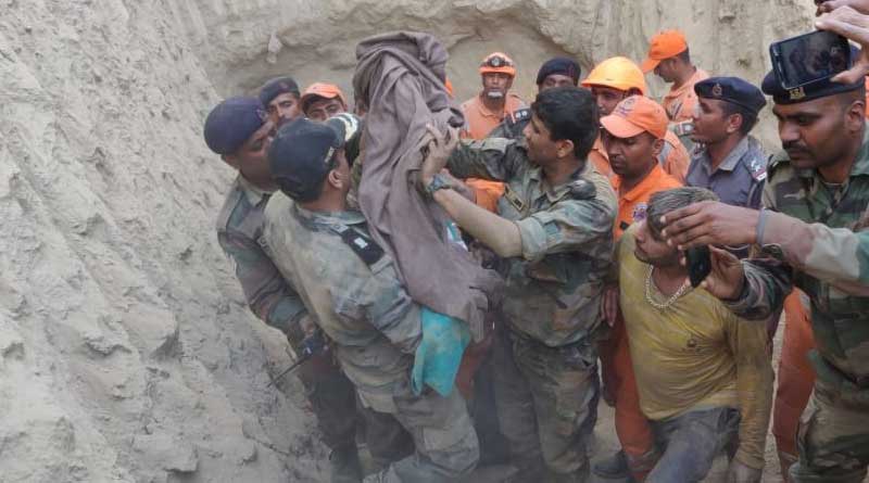 Toddler successfully rescued from a borewell at Balsamand village In Hisar.