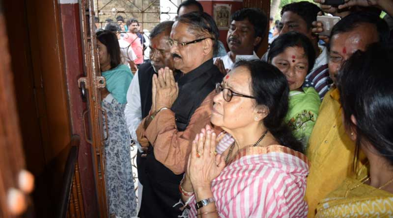 TMC's Subrata Mukherjee starts temple run to woo voters