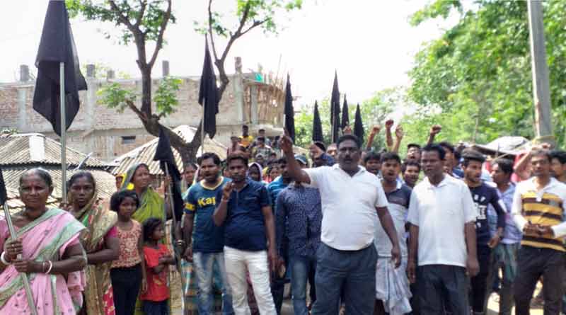 ভারতীর প্রচারে গো ব্যাক স্লোগান, অবস্থান বিক্ষোভে বিজেপি প্রার্থী