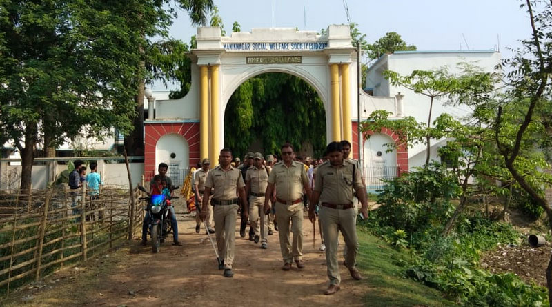 ভোটের শুরুতেই বোমাবাজি ডোমকলে, তৃণমূল কাউন্সিলরের স্বামীকে মারধরের অভিযোগ