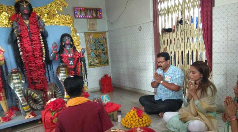 ‘গায়ে কাঁটা দিচ্ছে’, নিজের বাড়িতে ফিরে কেন একথা বললেন মিমি?