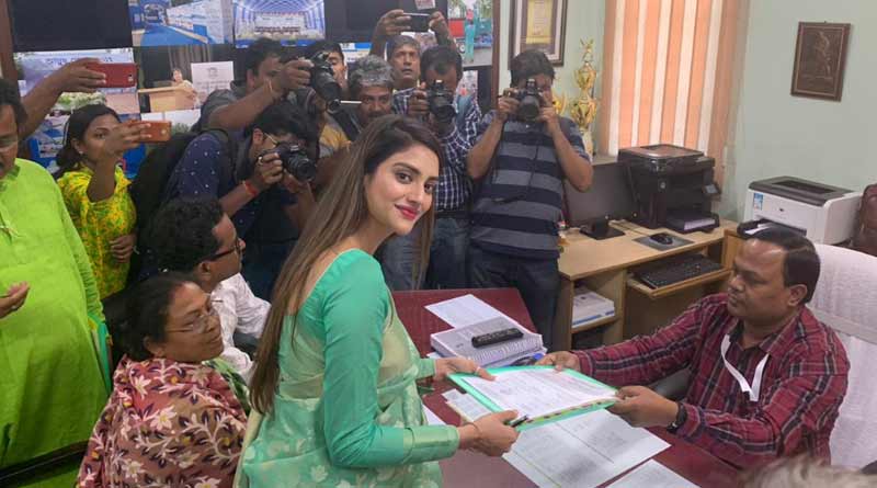 বিরোধীদের নিয়ে ভাবছেন না, মনোনয়ন পেশ করে আরও আত্মবিশ্বাসী নুসরত