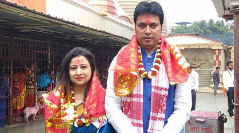 সব অপপ্রচার, বিপ্লব দেবের পাশে দাঁড়িয়ে ফেসবুকে সরব স্ত্রী নীতি দেব
