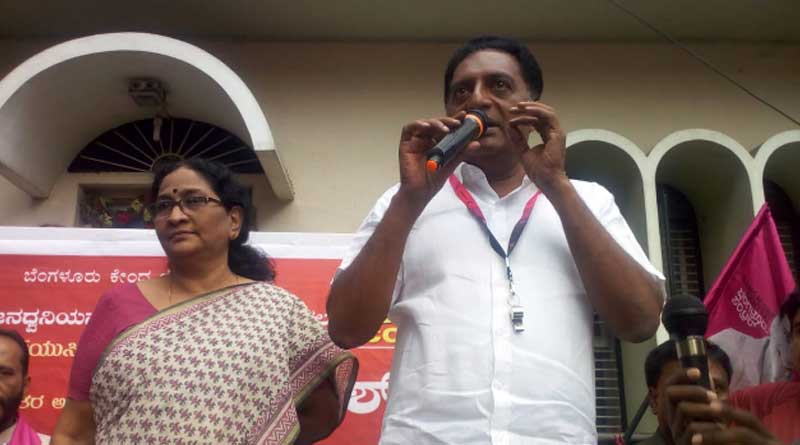Kannad Actor Prakash Raj on poll campaign at Bengaluru