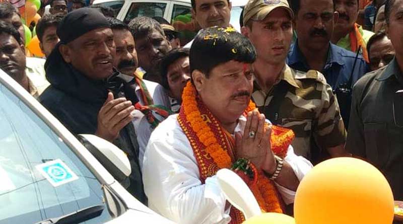 BJP candidate Arjun Singh files nomination from Barrackpore seat
