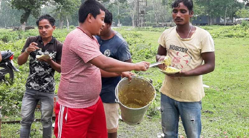 Voters in Malbazar have been fed by CPM-BJP-TMC workers together