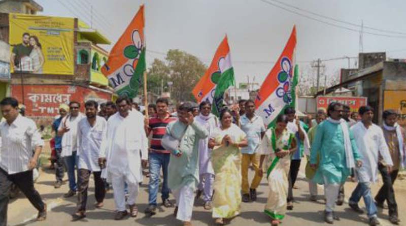 ‘মমতাদি আরেকবার’, নতুন স্লোগানে পুরুলিয়ায় রবিবাসরীয় প্রচারে মৃগাঙ্ক মাহাতো