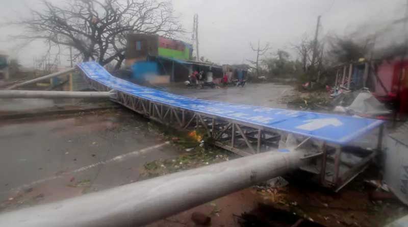 Cyclone Fani enters into Bangladesh by loosing strength