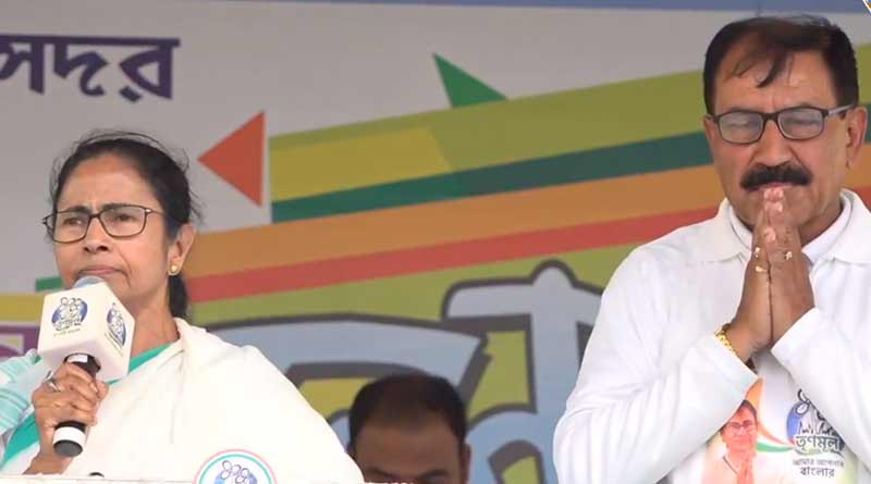 মাওবাদী মুক্ত দেশ গড়তে ব্যর্থ মোদি, গড়চিরৌলির হামলা নিয়ে তোপ মমতার