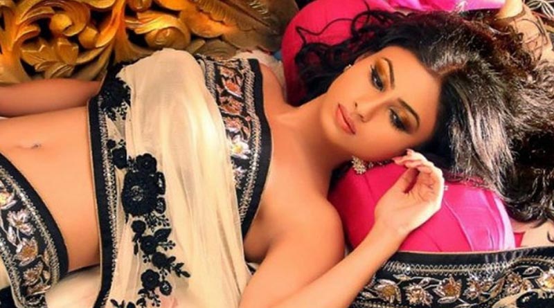 National Stock Exchange apologies after accidentally sharing some sensuous pictures of Mouni Roy, here is how netizens reacted | Sangbad Pratidin