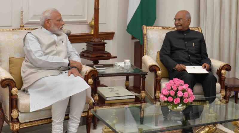 PM Modi meets president Ramnath Kovind and tendered his resignation