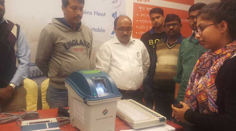 Polling officials are in trouble over VVpat's slip counting in Purulia