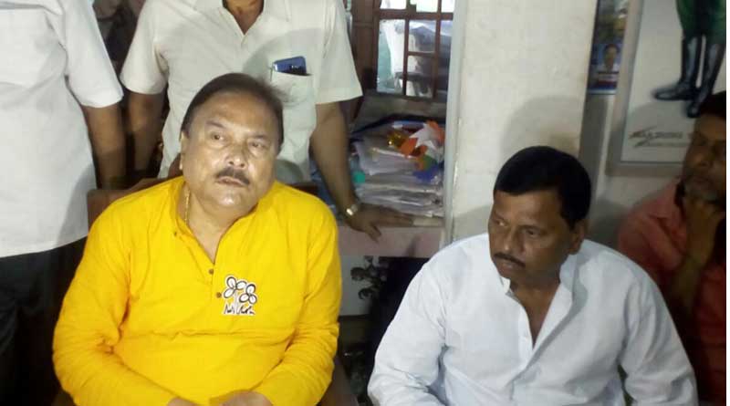 উপনির্বাচনে বুথে দেখা গেলেই গ্রেপ্তার করতে হবে অর্জুন সিং-কে, দাবি মদনের