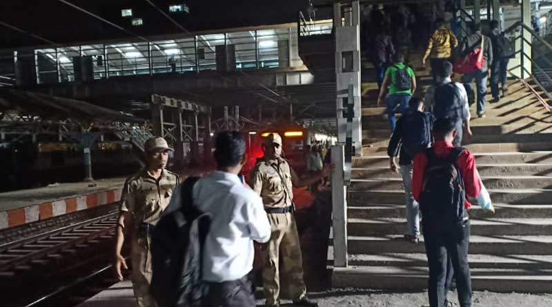 ডাকাতি রুখতে নয়া উদ্যোগ আরপিএফের, এবার রাতের ট্রেনে থাকবে ‘নাইট হান্ট’ বাহিনী