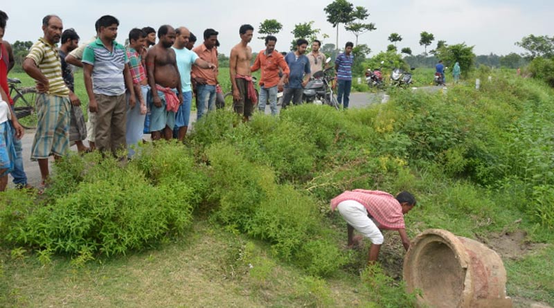 মনুয়াকাণ্ডের ছায়া বসিরহাটে, স্বামী খুনে ধৃত স্ত্রী ও তার প্রেমিক