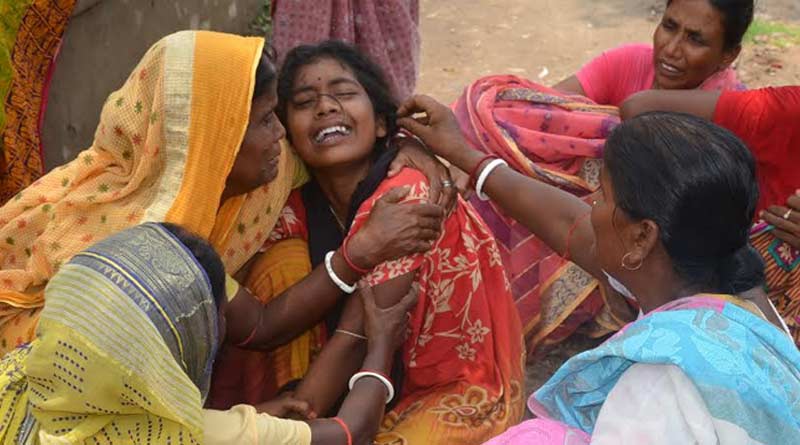 মোবাইল নিয়ে ঝগড়া, আত্মহত্যার পথ থেকে দিদিকে বাঁচিয়ে নিজের প্রাণ বলি দিল ভাই