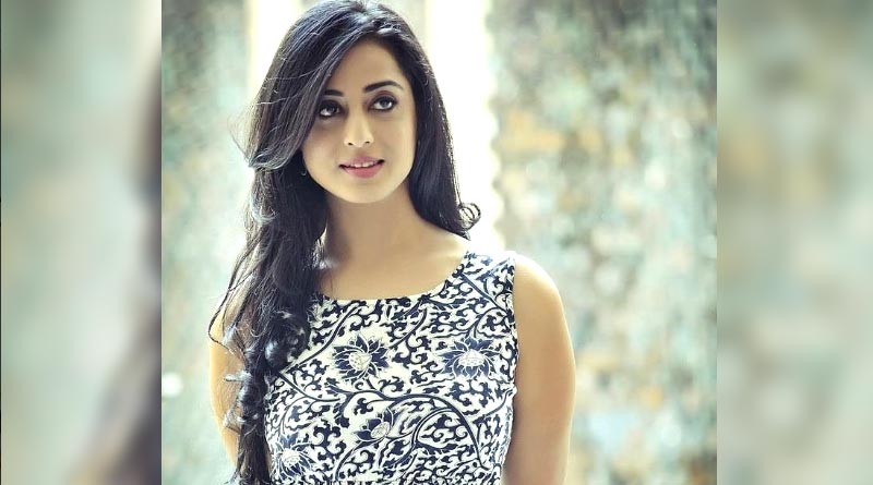 Mahie Gill and crew assulted on set of Fixer, approaches Maha CM