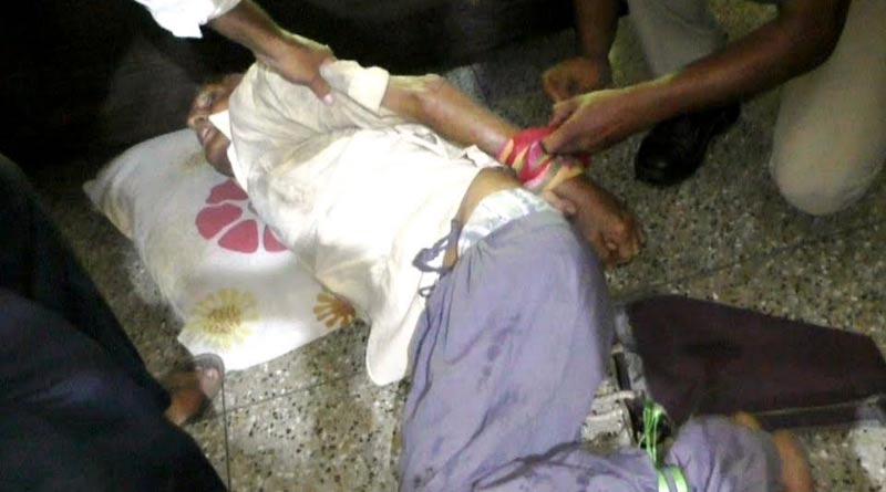 বাবার উপর নারকীয় অত্যাচারের অভিযোগ, গ্রেপ্তার ২ ছেলে