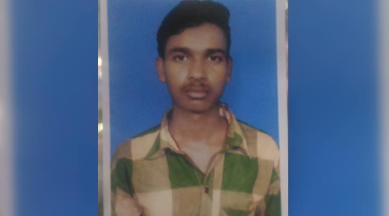 উচ্চমাধ্যমিকের পরই কাজের খোঁজে ভিন রাজ্যে, গুজরাটে অসুস্থ হয়ে মৃত পুরুলিয়ার যুবক