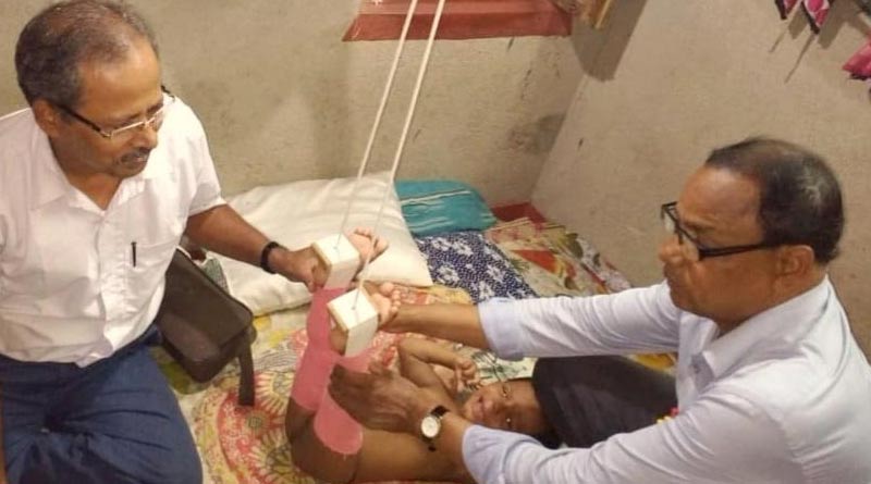 এনআরএস কাণ্ডের আঁচ এড়িয়ে কর্তব্যে অনড় গ্রামীণ চিকিৎসকরা