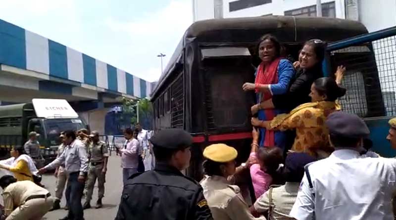 কাটমানি ফেরতের দাবিতে নবান্নের সামনে বিক্ষোভ বিজেপির মহিলা মোর্চার