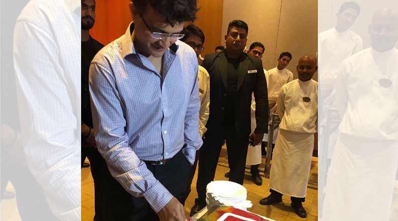 ৫৬ ইঞ্চি ছাতির অধিনায়ক! জন্মদিনে সৌরভকে অভিনব শুভেচ্ছা শচীন-শেহওয়াগের