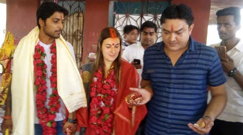 ফেসবুক থেকে প্রেম, কুলটির হ্যাপির সঙ্গে সাত পাকে বাঁধা পড়লেন স্পেনের ভেরোনিকা